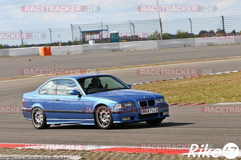 Bild #9777991 - Touristenfahrten Nürburgring GP-Strecke (28.07.2020)