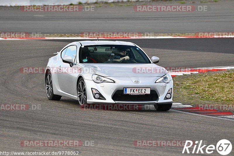 Bild #9778062 - Touristenfahrten Nürburgring GP-Strecke (28.07.2020)