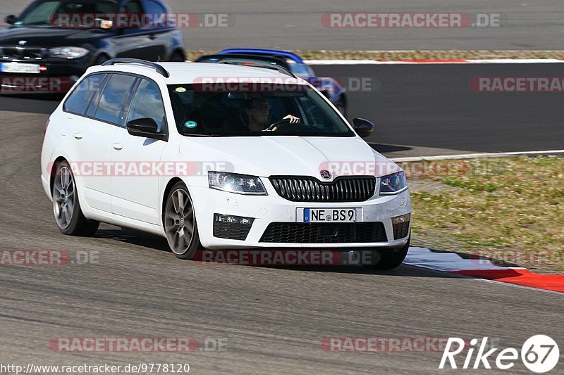 Bild #9778120 - Touristenfahrten Nürburgring GP-Strecke (28.07.2020)