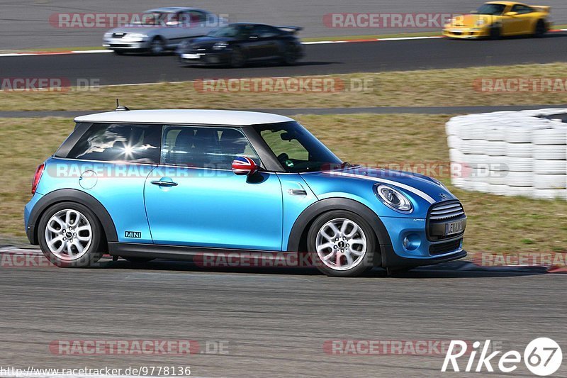 Bild #9778136 - Touristenfahrten Nürburgring GP-Strecke (28.07.2020)