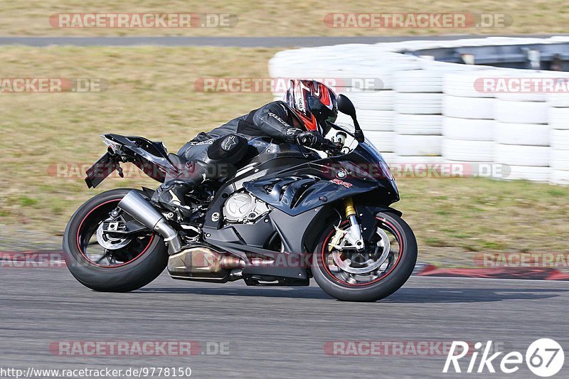 Bild #9778150 - Touristenfahrten Nürburgring GP-Strecke (28.07.2020)