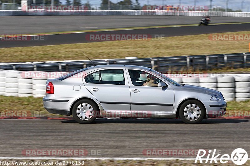 Bild #9778158 - Touristenfahrten Nürburgring GP-Strecke (28.07.2020)