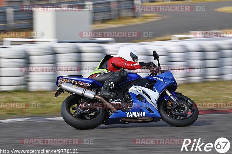 Bild #9778161 - Touristenfahrten Nürburgring GP-Strecke (28.07.2020)