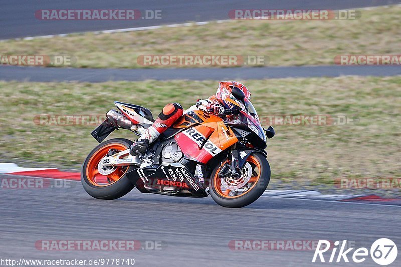 Bild #9778740 - Touristenfahrten Nürburgring GP-Strecke (28.07.2020)