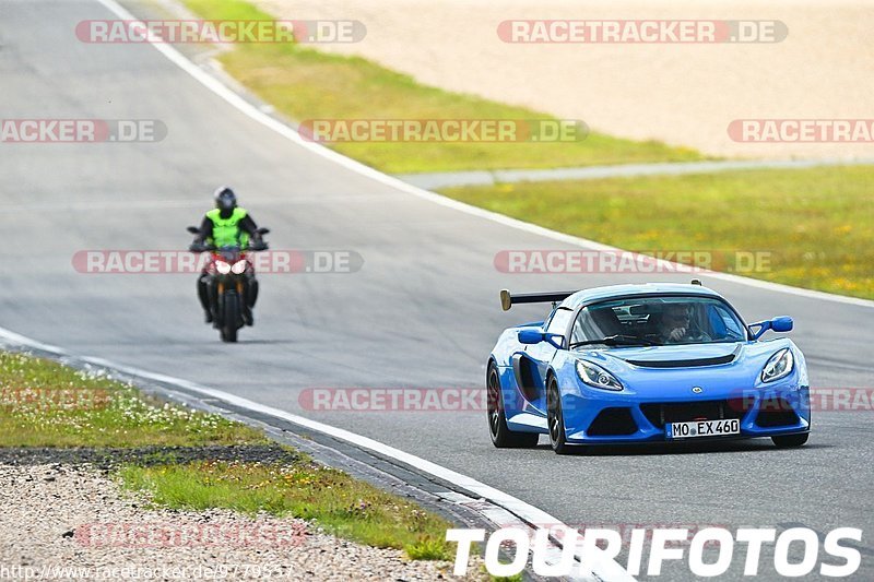 Bild #9779557 - Touristenfahrten Nürburgring GP-Strecke (28.07.2020)