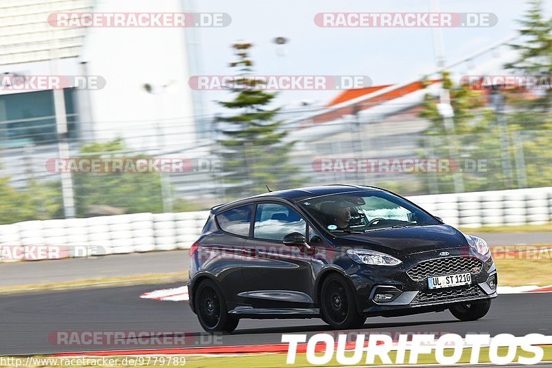 Bild #9779789 - Touristenfahrten Nürburgring GP-Strecke (28.07.2020)