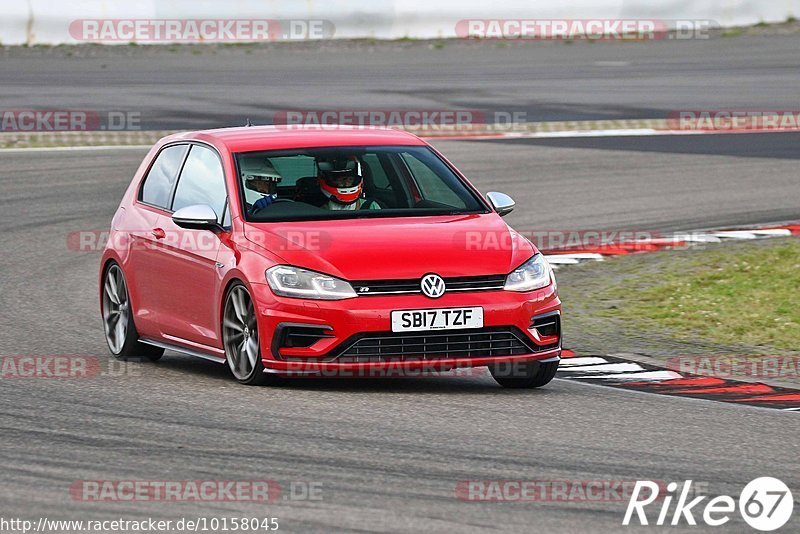 Bild #10158045 - Touristenfahrten Nürburgring GP-Strecke (18.08.2020)