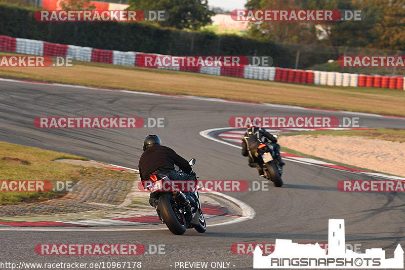 Bild #10967178 - Touristenfahrten Nürburgring GP-Strecke (29.09.2020)