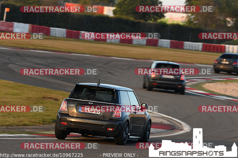 Bild #10967225 - Touristenfahrten Nürburgring GP-Strecke (29.09.2020)