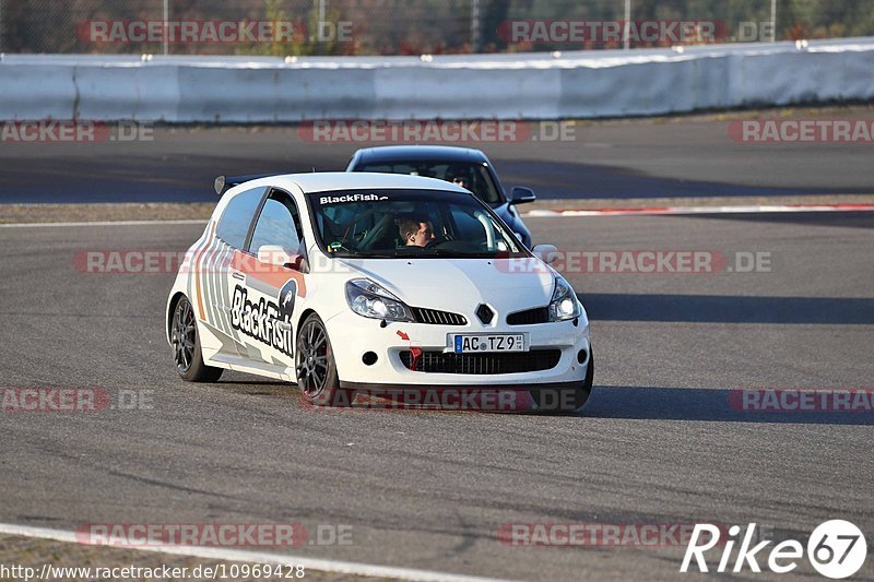 Bild #10969428 - Touristenfahrten Nürburgring GP-Strecke (29.09.2020)