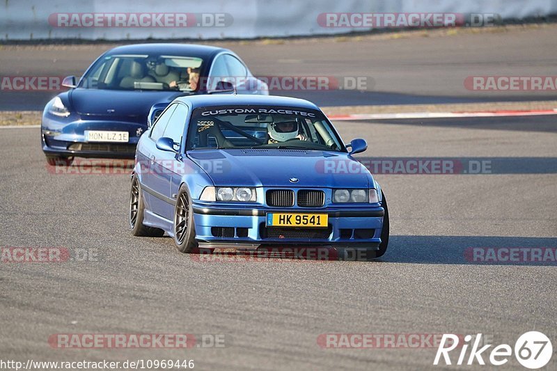 Bild #10969446 - Touristenfahrten Nürburgring GP-Strecke (29.09.2020)