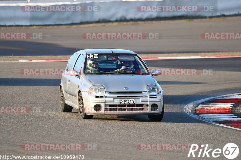 Bild #10969473 - Touristenfahrten Nürburgring GP-Strecke (29.09.2020)