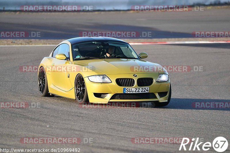 Bild #10969492 - Touristenfahrten Nürburgring GP-Strecke (29.09.2020)