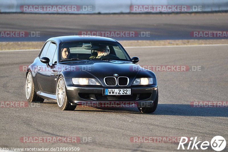 Bild #10969509 - Touristenfahrten Nürburgring GP-Strecke (29.09.2020)