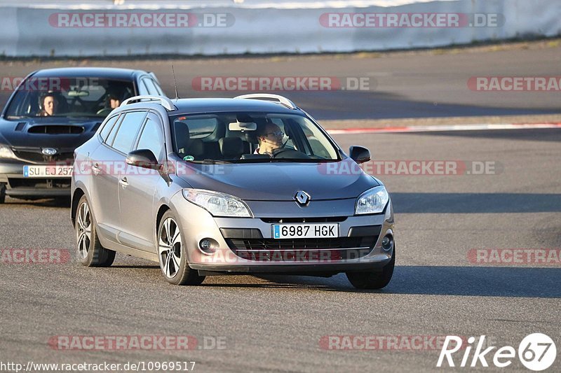 Bild #10969517 - Touristenfahrten Nürburgring GP-Strecke (29.09.2020)