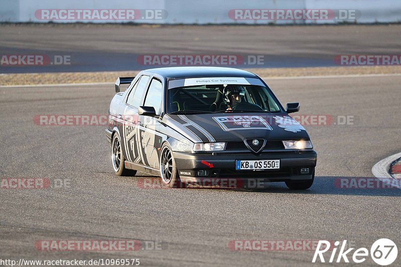 Bild #10969575 - Touristenfahrten Nürburgring GP-Strecke (29.09.2020)