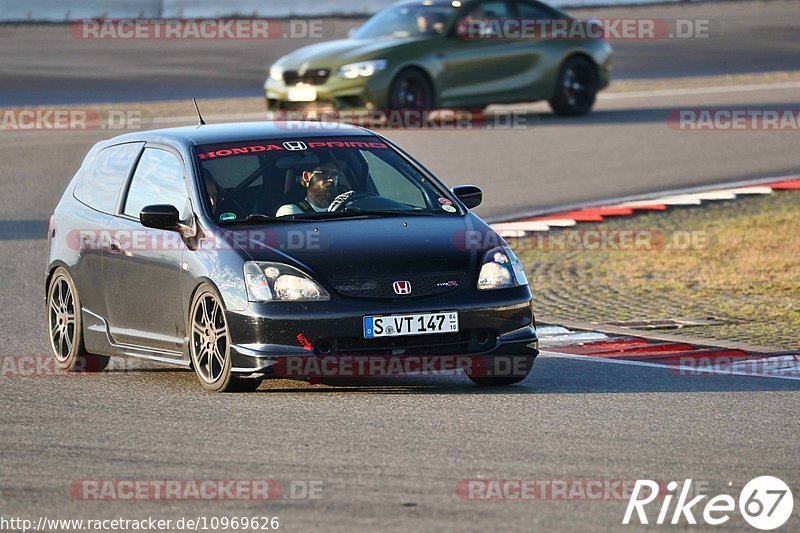 Bild #10969626 - Touristenfahrten Nürburgring GP-Strecke (29.09.2020)