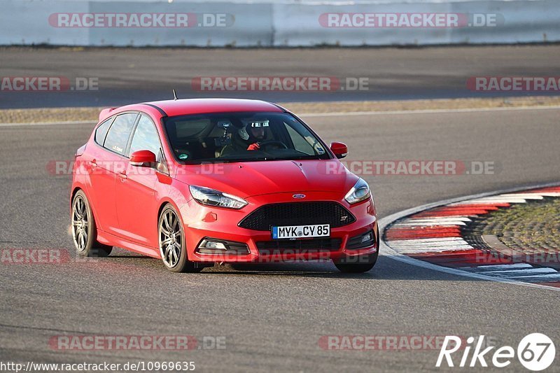 Bild #10969635 - Touristenfahrten Nürburgring GP-Strecke (29.09.2020)