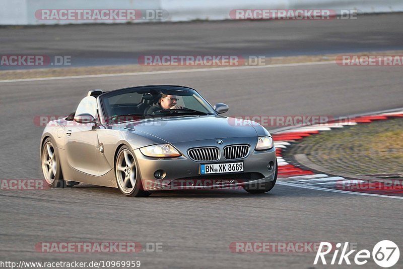 Bild #10969959 - Touristenfahrten Nürburgring GP-Strecke (29.09.2020)