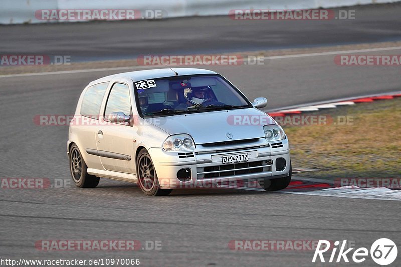 Bild #10970066 - Touristenfahrten Nürburgring GP-Strecke (29.09.2020)