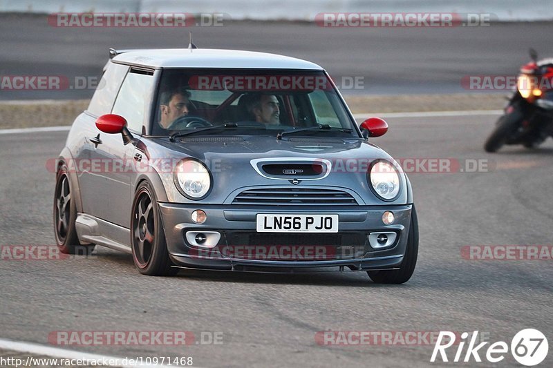 Bild #10971468 - Touristenfahrten Nürburgring GP-Strecke (29.09.2020)