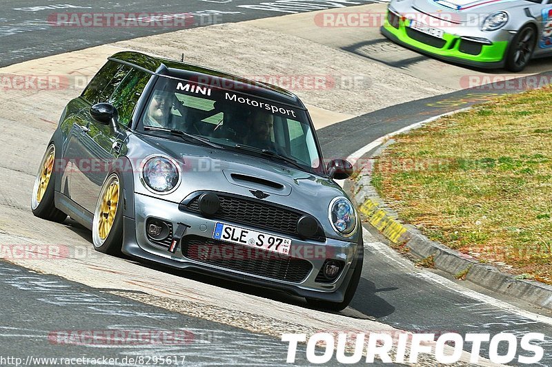 Bild #8295617 - Touristenfahrten Nürburgring Nordschleife (03.05.2020)