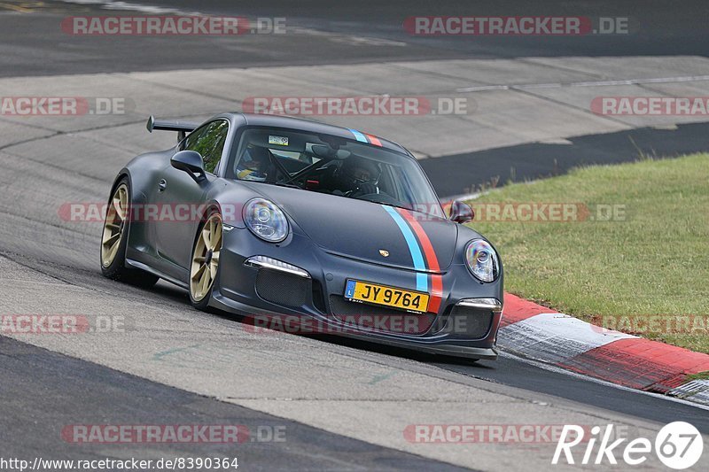 Bild #8390364 - Touristenfahrten Nürburgring Nordschleife (10.05.2020)