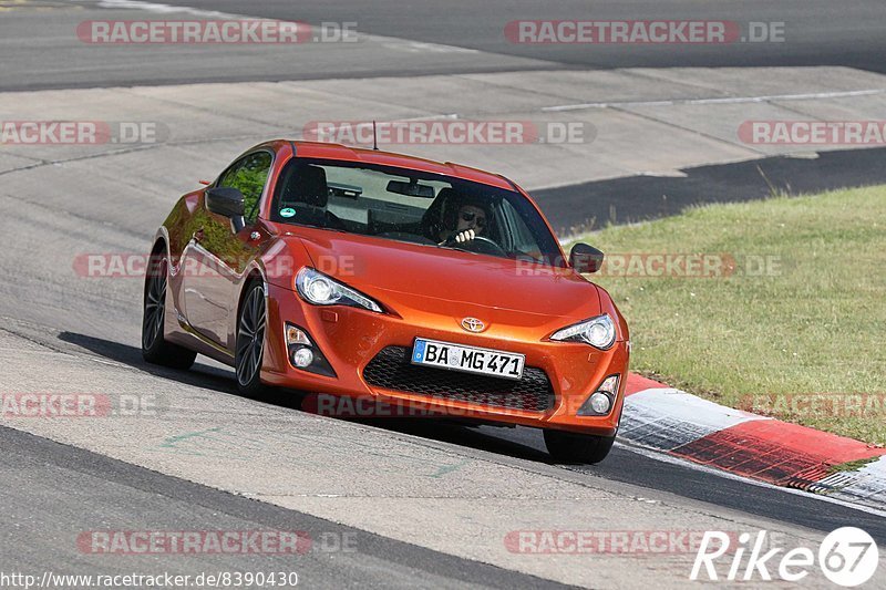 Bild #8390430 - Touristenfahrten Nürburgring Nordschleife (10.05.2020)