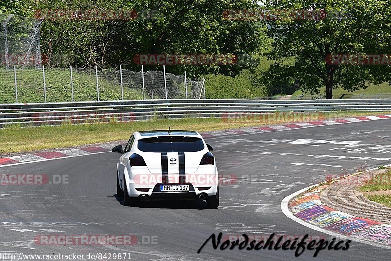 Bild #8429871 - Touristenfahrten Nürburgring Nordschleife (15.05.2020)