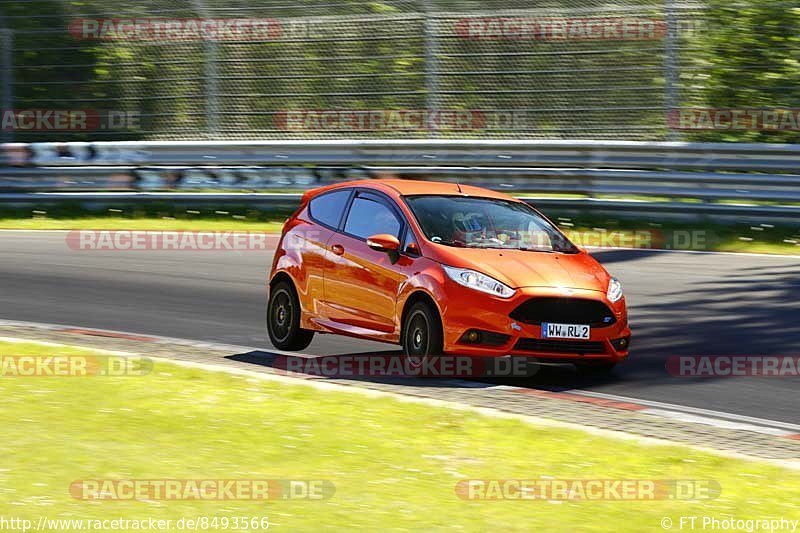 Bild #8493566 - Touristenfahrten Nürburgring Nordschleife (17.05.2020)