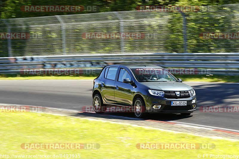 Bild #8493935 - Touristenfahrten Nürburgring Nordschleife (17.05.2020)