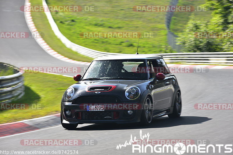 Bild #8742574 - Touristenfahrten Nürburgring Nordschleife (26.05.2020)