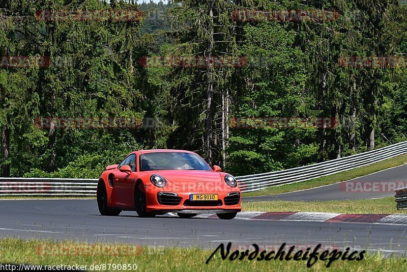 Bild #8790850 - Touristenfahrten Nürburgring Nordschleife (30.05.2020)