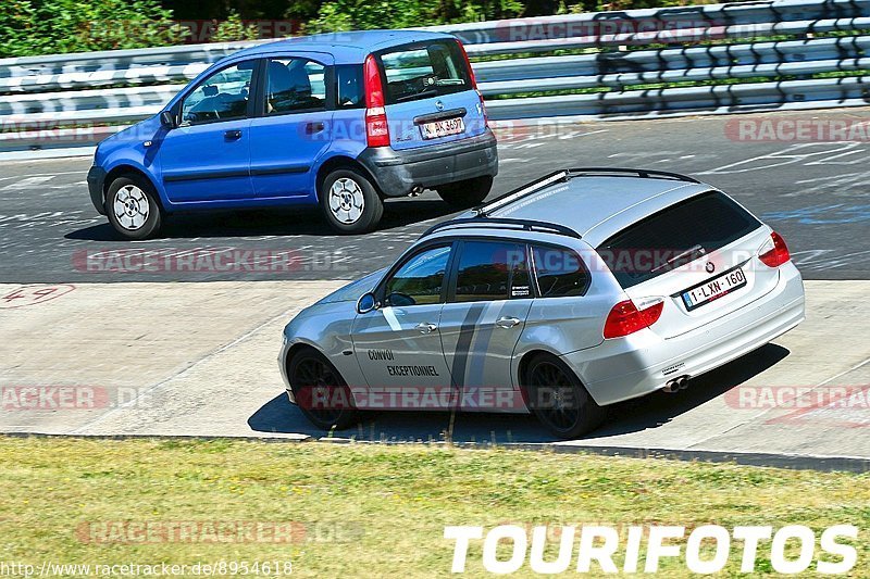 Bild #8954618 - Touristenfahrten Nürburgring Nordschleife (01.06.2020)