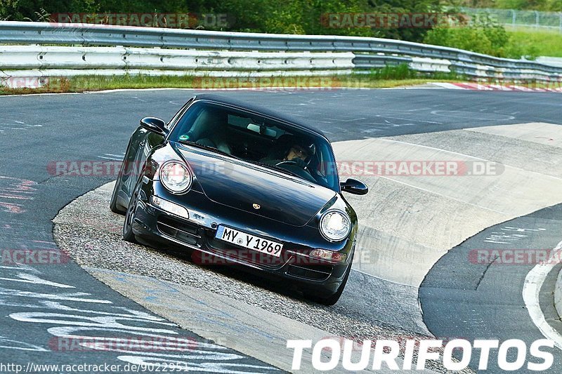 Bild #9022951 - Touristenfahrten Nürburgring Nordschleife (08.06.2020)