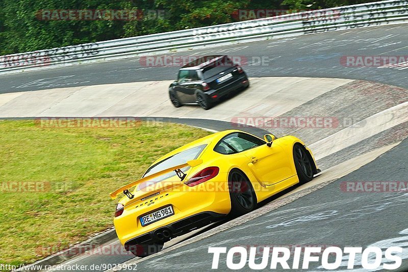 Bild #9025962 - Touristenfahrten Nürburgring Nordschleife (09.06.2020)