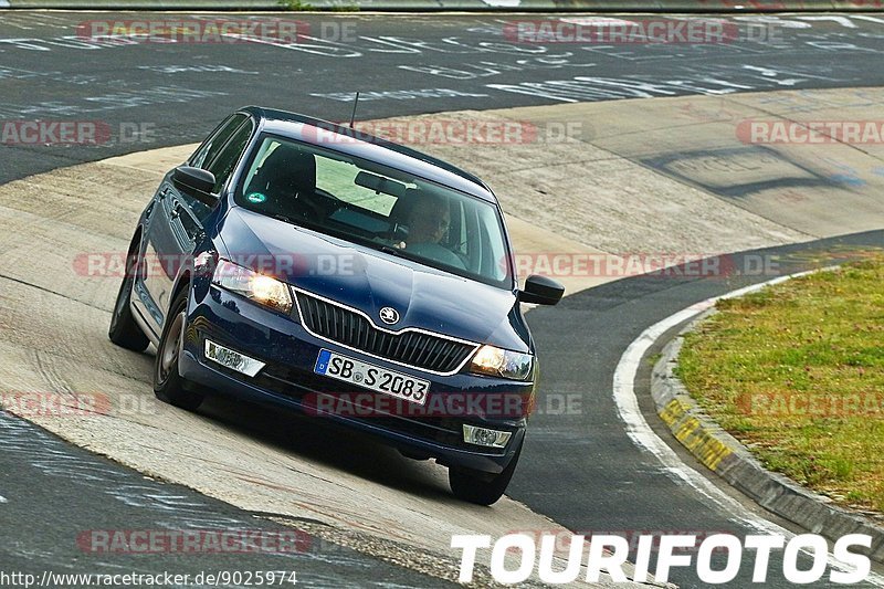 Bild #9025974 - Touristenfahrten Nürburgring Nordschleife (09.06.2020)