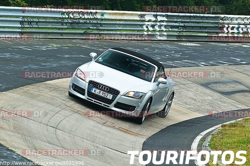 Bild #9025996 - Touristenfahrten Nürburgring Nordschleife (09.06.2020)