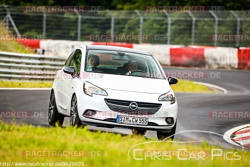 Bild #9028605 - Touristenfahrten Nürburgring Nordschleife (10.06.2020)