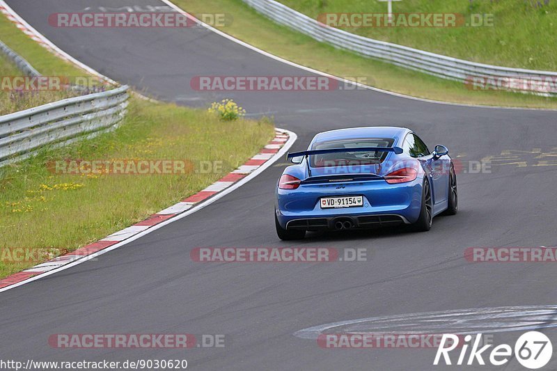 Bild #9030620 - Touristenfahrten Nürburgring Nordschleife (10.06.2020)