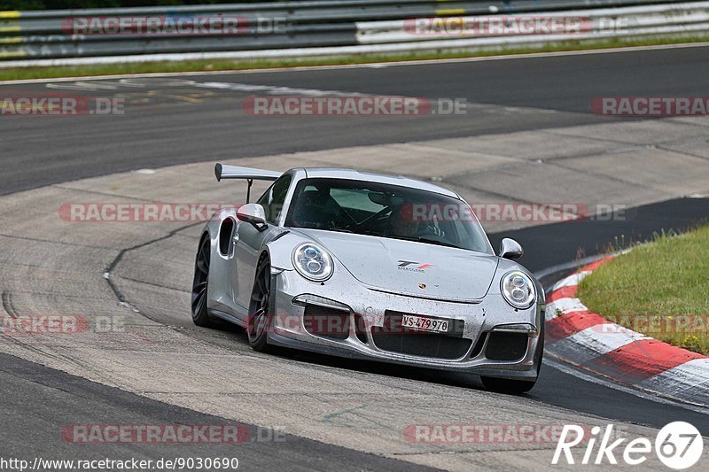 Bild #9030690 - Touristenfahrten Nürburgring Nordschleife (10.06.2020)