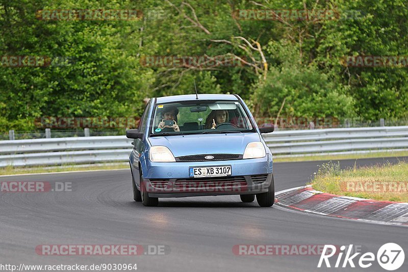 Bild #9030964 - Touristenfahrten Nürburgring Nordschleife (10.06.2020)