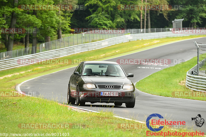 Bild #9031403 - Touristenfahrten Nürburgring Nordschleife (10.06.2020)