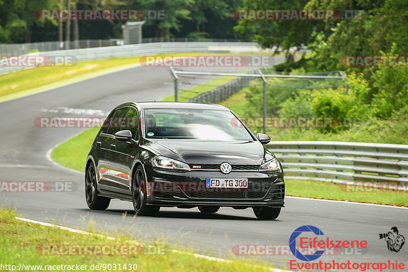 Bild #9031430 - Touristenfahrten Nürburgring Nordschleife (10.06.2020)