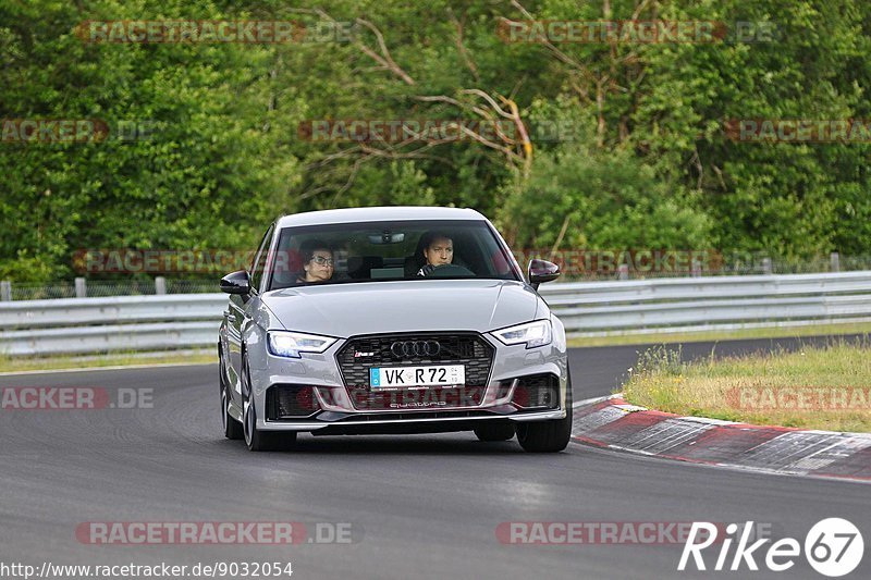 Bild #9032054 - Touristenfahrten Nürburgring Nordschleife (10.06.2020)