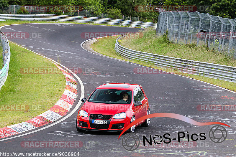 Bild #9038904 - Touristenfahrten Nürburgring Nordschleife (11.06.2020)