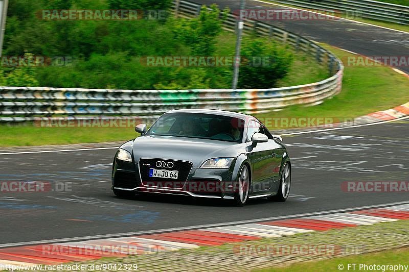 Bild #9042329 - Touristenfahrten Nürburgring Nordschleife (11.06.2020)