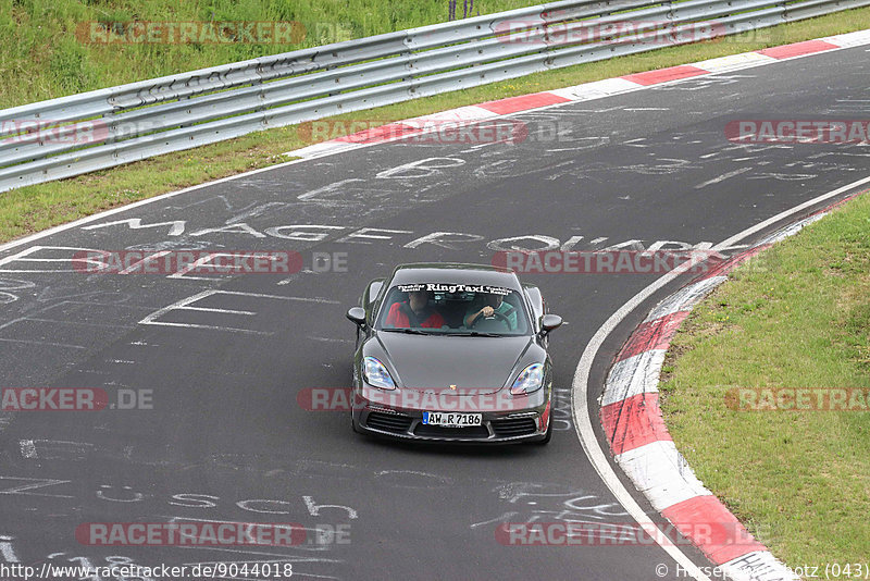 Bild #9044018 - Touristenfahrten Nürburgring Nordschleife (11.06.2020)