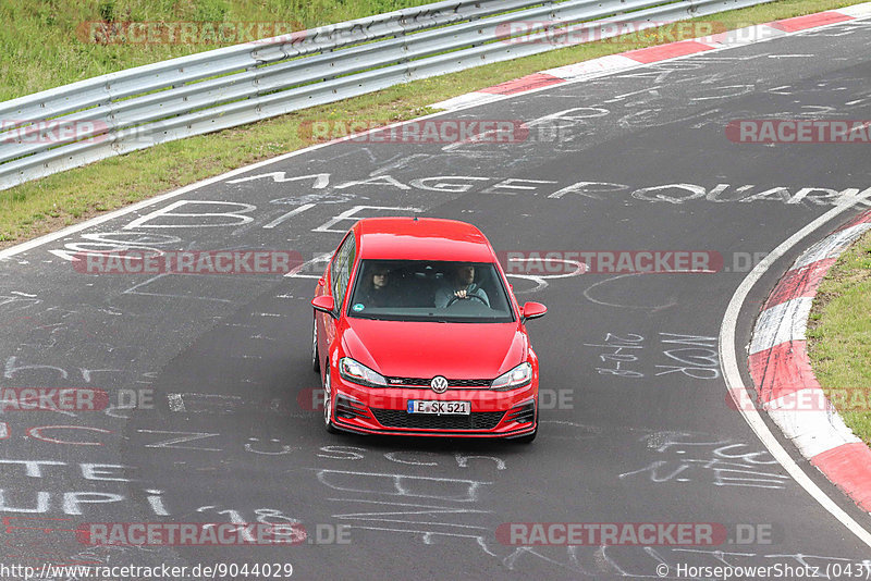 Bild #9044029 - Touristenfahrten Nürburgring Nordschleife (11.06.2020)