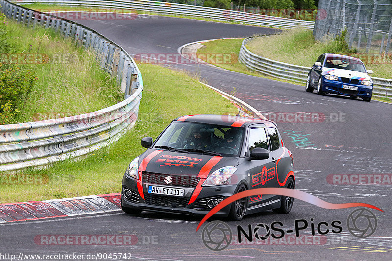 Bild #9045742 - Touristenfahrten Nürburgring Nordschleife (11.06.2020)